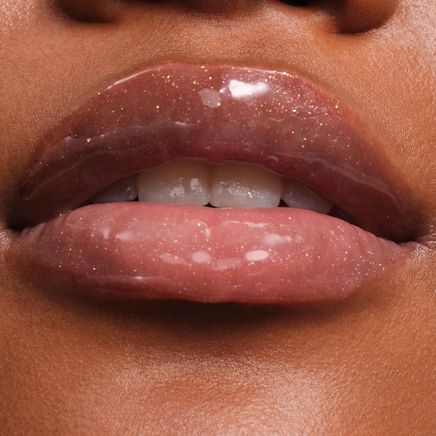 phyto-glow-lip-balm-shimmer-stardust-o5 NATR-10131-Phyto-Glow-Lip-Hover-Stardust.jpg