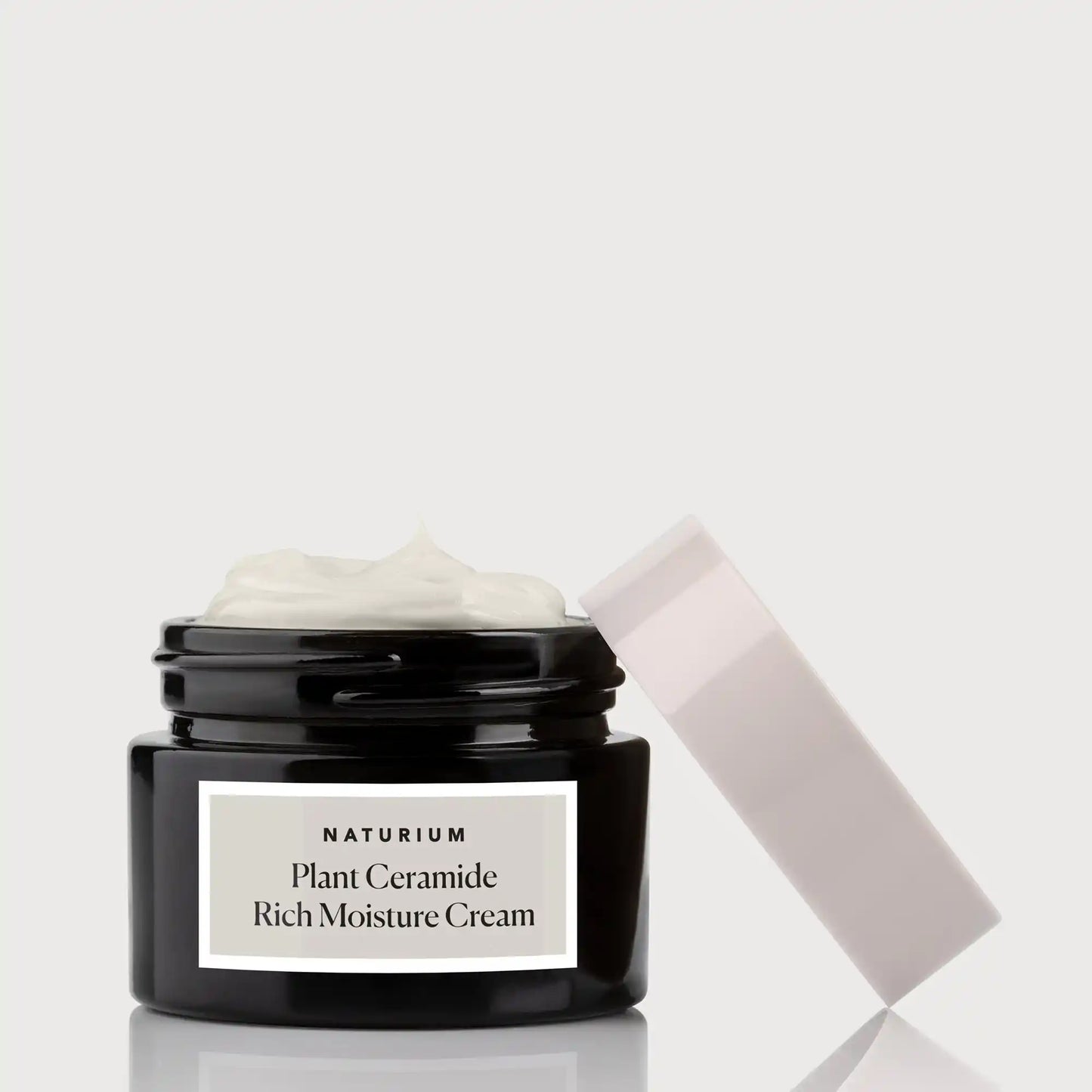 plant-ceramide-rich-moisture-cream-l3 NATR_Catalog_PCRM-Cream-CapOff.webp