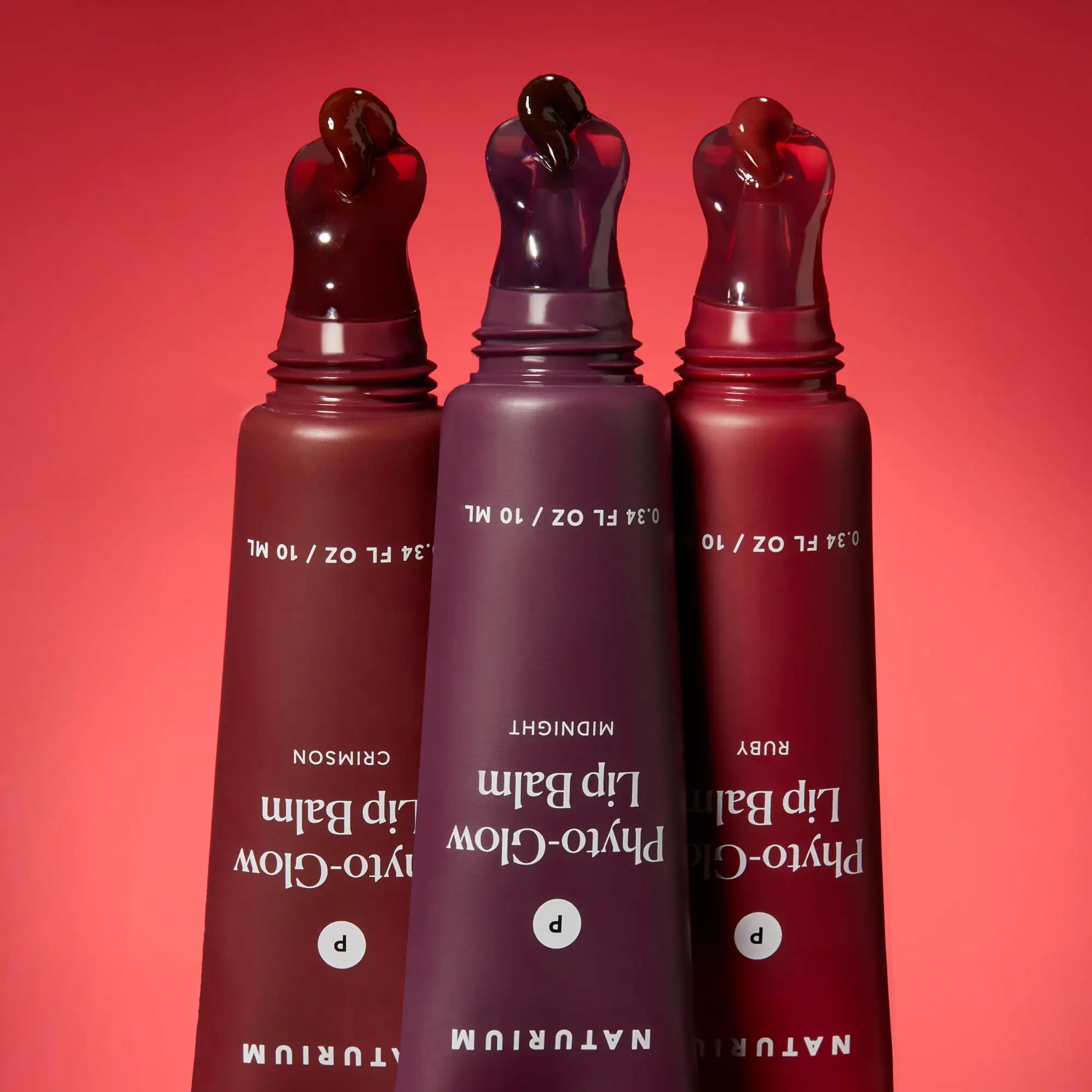 phyto-glow-lip-balm-crimson-j4 phytoglow-moody_6357-crop_1_e73a7054-8061-4f72-8a58-c0111f6fcffa.webp